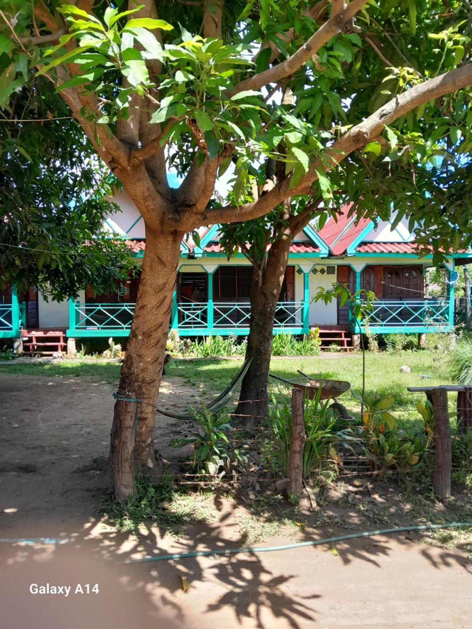 Sompong Sunset View Guest House Don Det Luaran gambar