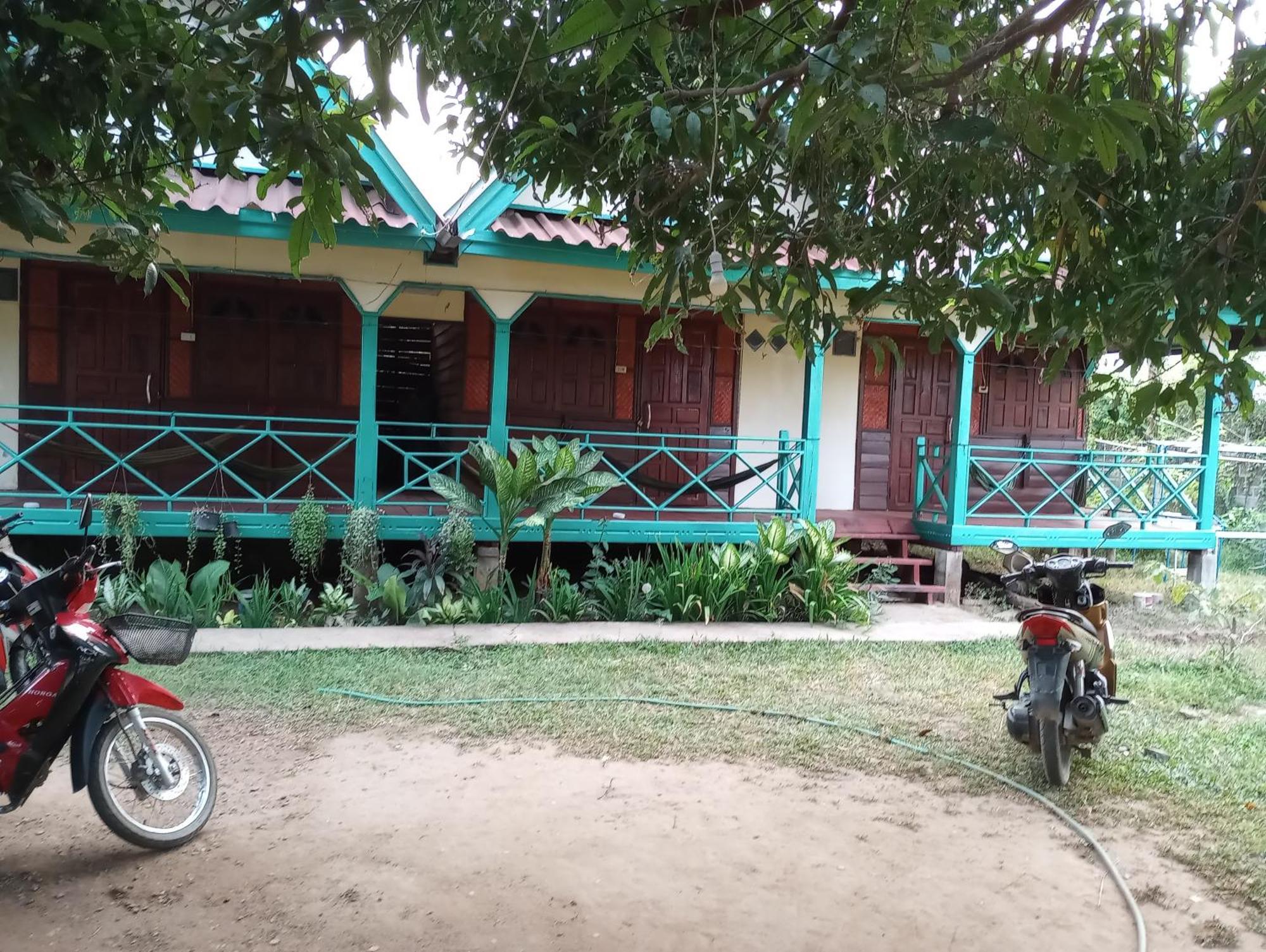 Sompong Sunset View Guest House Don Det Bilik gambar